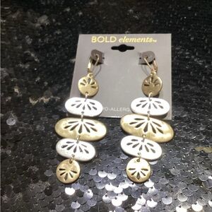 BOLD elements Gold and White Leaf Earrings